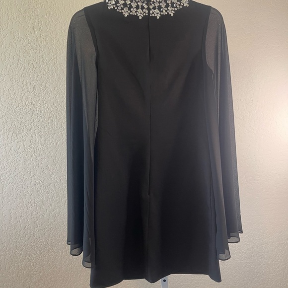 MAC DUGGAL BLACK RHINESTONE COLLAR BELL SLEEVE MINI DRESS SIZE 2 - Picture 4 of 5